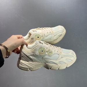 아디다스 오리지널 ASTIR 아스티어 남여공용 러닝화 데일리 커플운동화