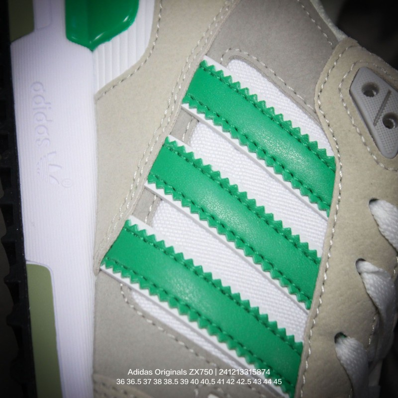 아디다스 오리지널 ZX750