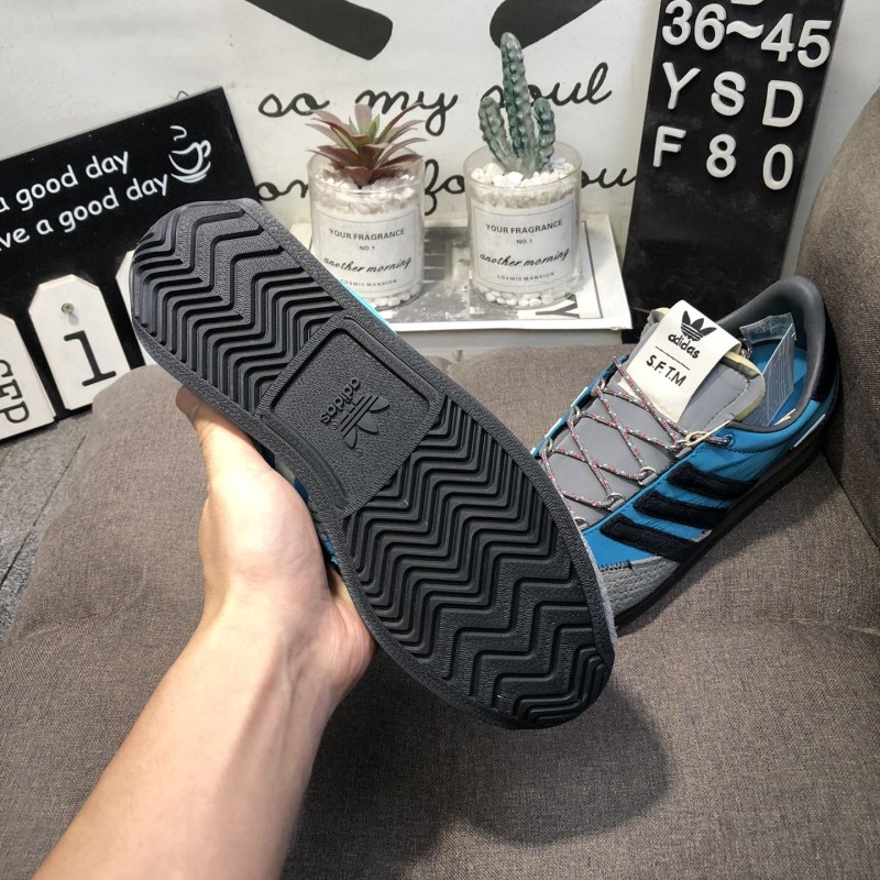 아디다스 엑스 더 뮤트를 위한 노래