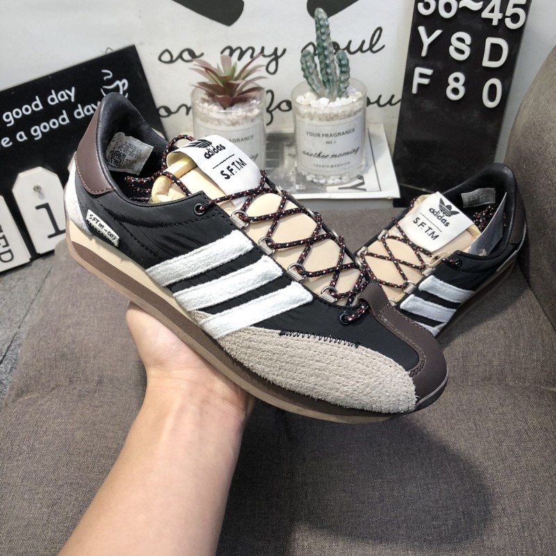 아디다스 엑스 더 뮤트를 위한 노래