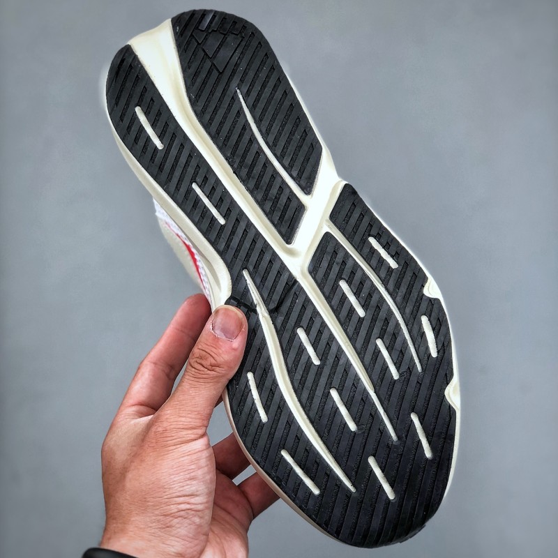 아디다스 E 광고 라이트블레이즈