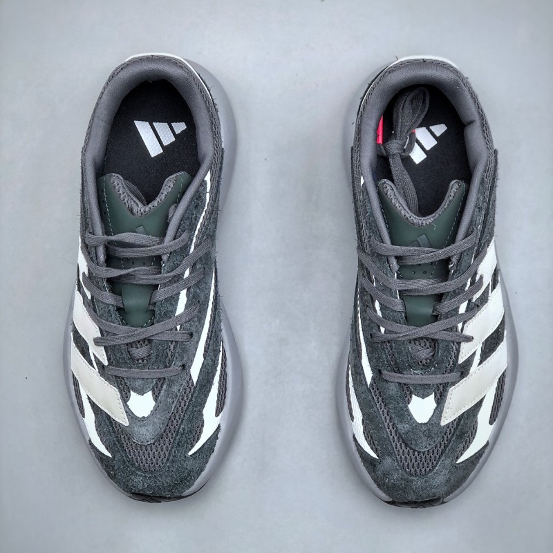 아디다스 E 광고 라이트블레이즈