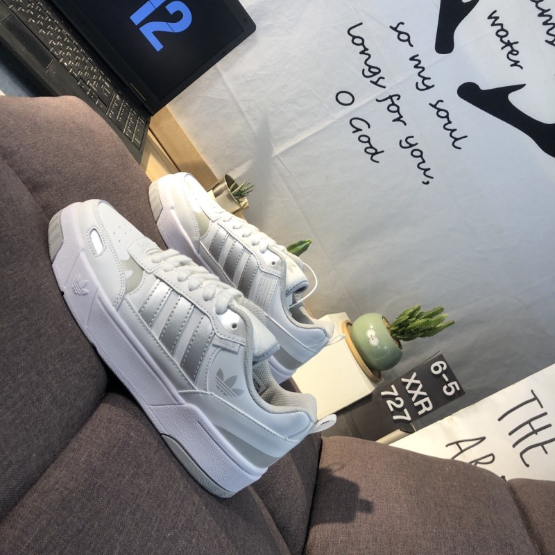 아디다스 포스트업