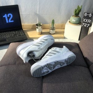 아디다스 포스트업