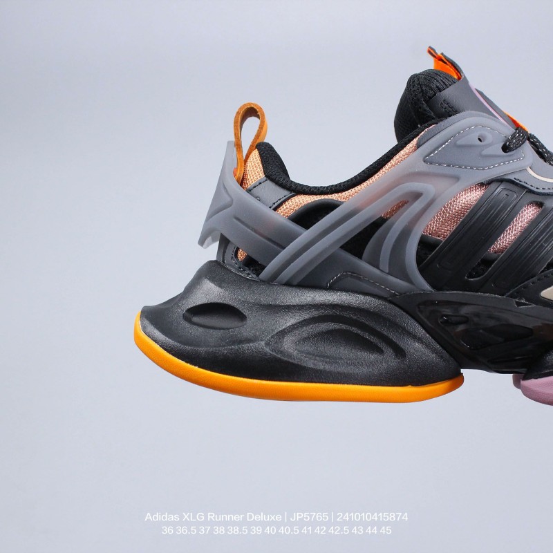 아디다스 남녀 공용 XLG 러너 디럭스 런닝화