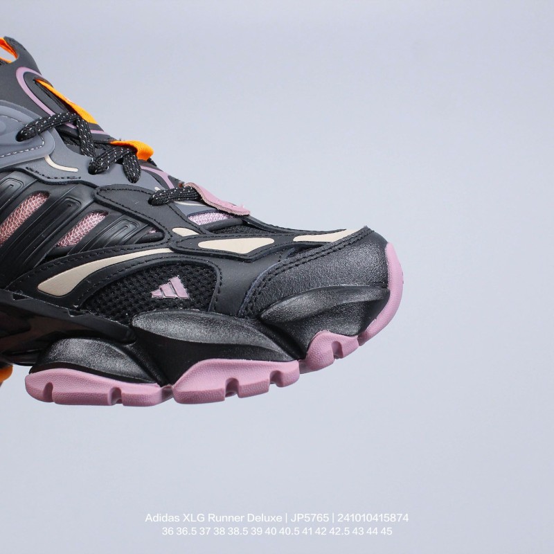 아디다스 남녀 공용 XLG 러너 디럭스 런닝화