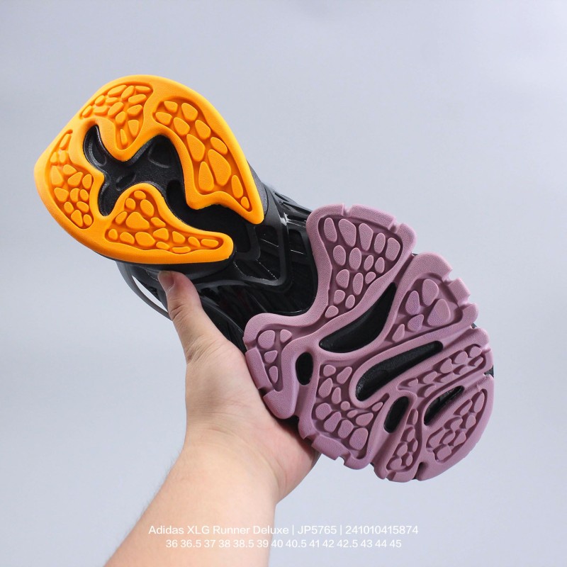 아디다스 남녀 공용 XLG 러너 디럭스 런닝화