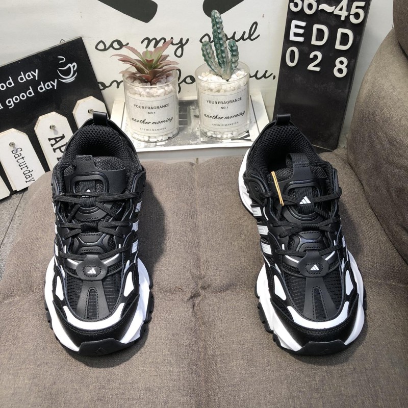 아디다스 남녀 공용 XLG 러너 디럭스 런닝화