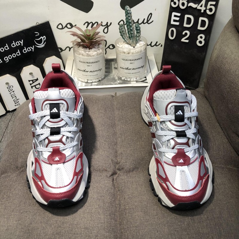 아디다스 남녀 공용 XLG 러너 디럭스 런닝화