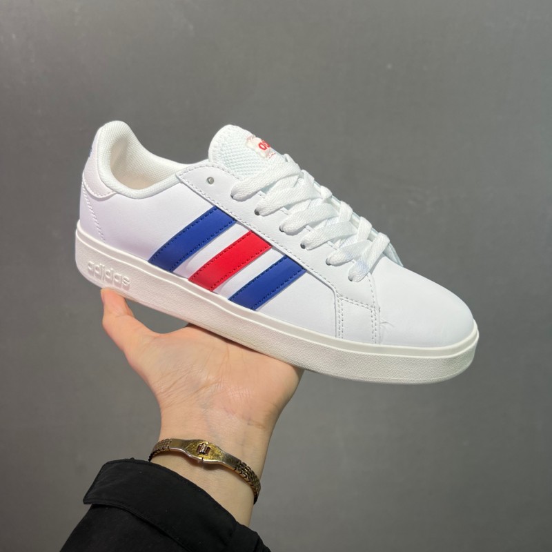 나쁜 토끼 x 아디다스 가젤 실내