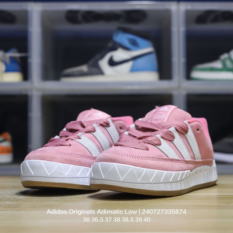 아디다스 스니커즈 운동화 아디매틱