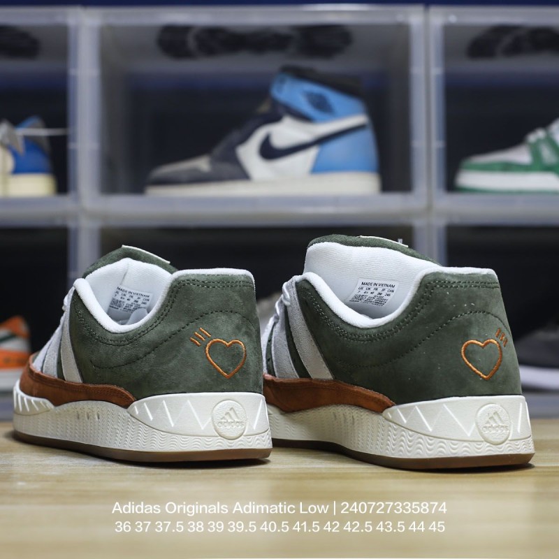 아디다스 스니커즈 운동화 아디매틱