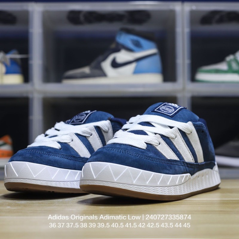 아디다스 스니커즈 운동화 아디매틱