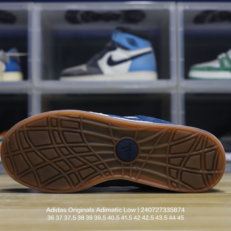 아디다스 스니커즈 운동화 아디매틱