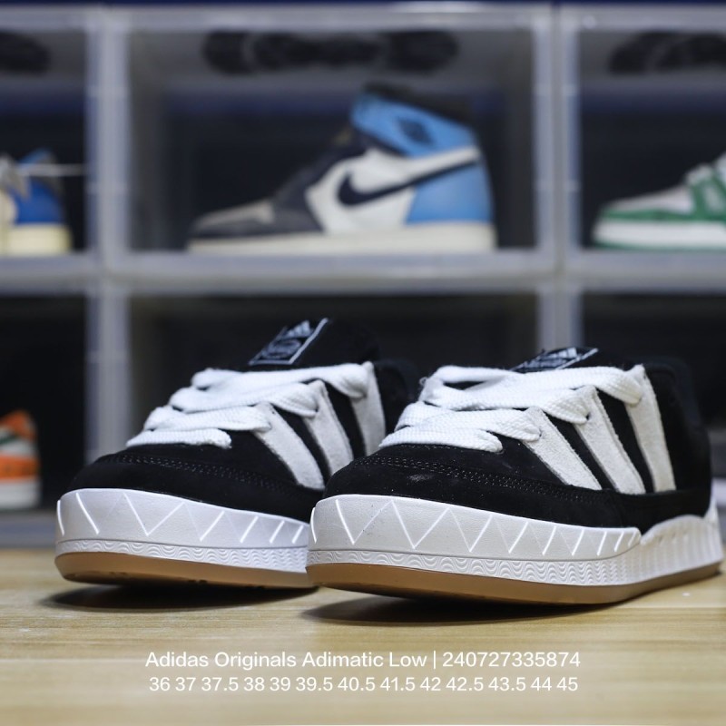 아디다스 스니커즈 운동화 아디매틱