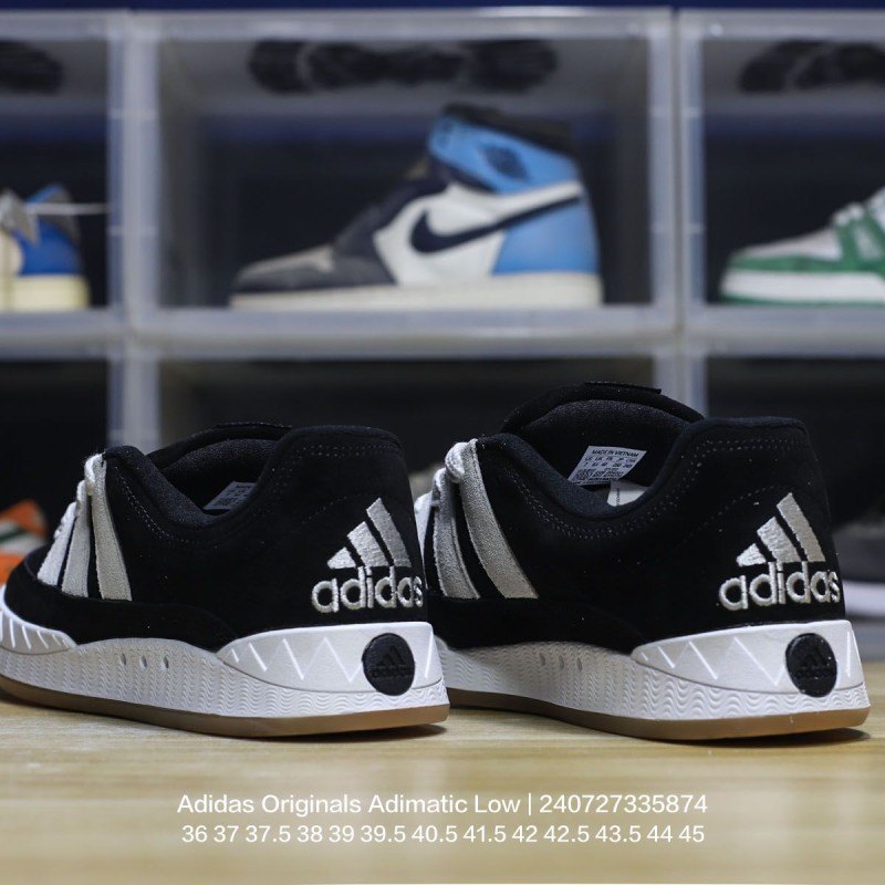 아디다스 스니커즈 운동화 아디매틱