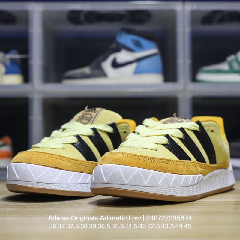 아디다스 스니커즈 운동화 아디매틱