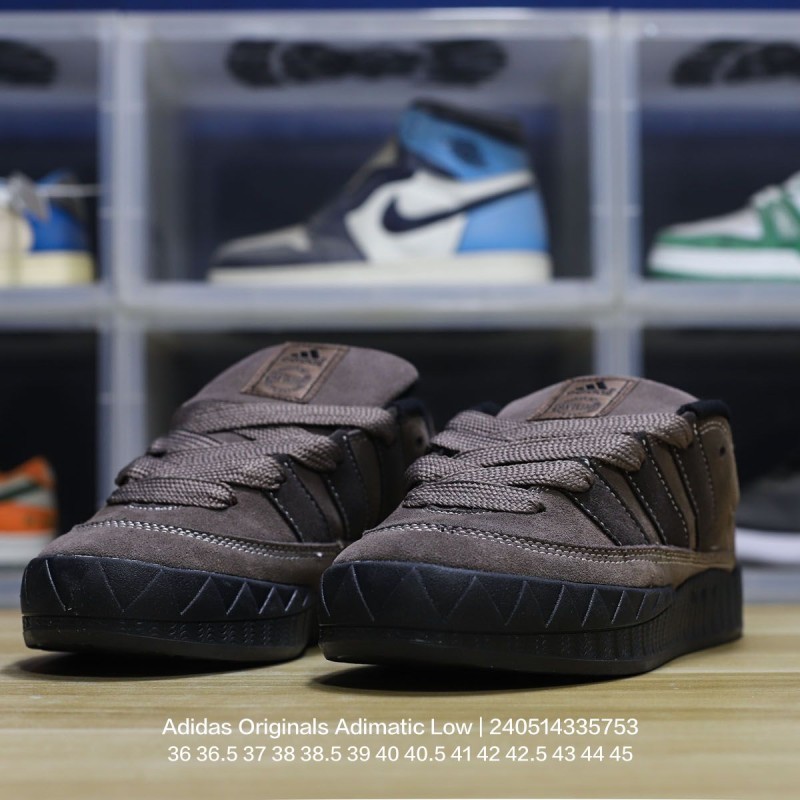 아디다스 스니커즈 운동화 아디매틱