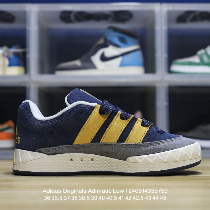 아디다스 스니커즈 운동화 아디매틱