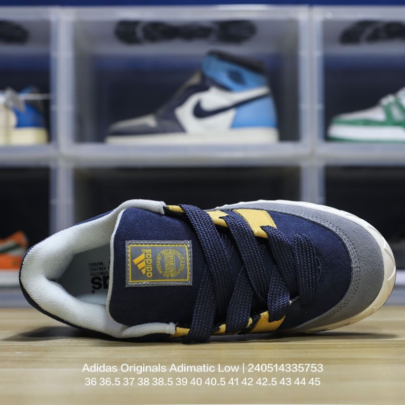 아디다스 스니커즈 운동화 아디매틱