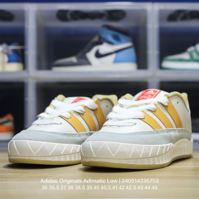 아디다스 스니커즈 운동화 아디매틱