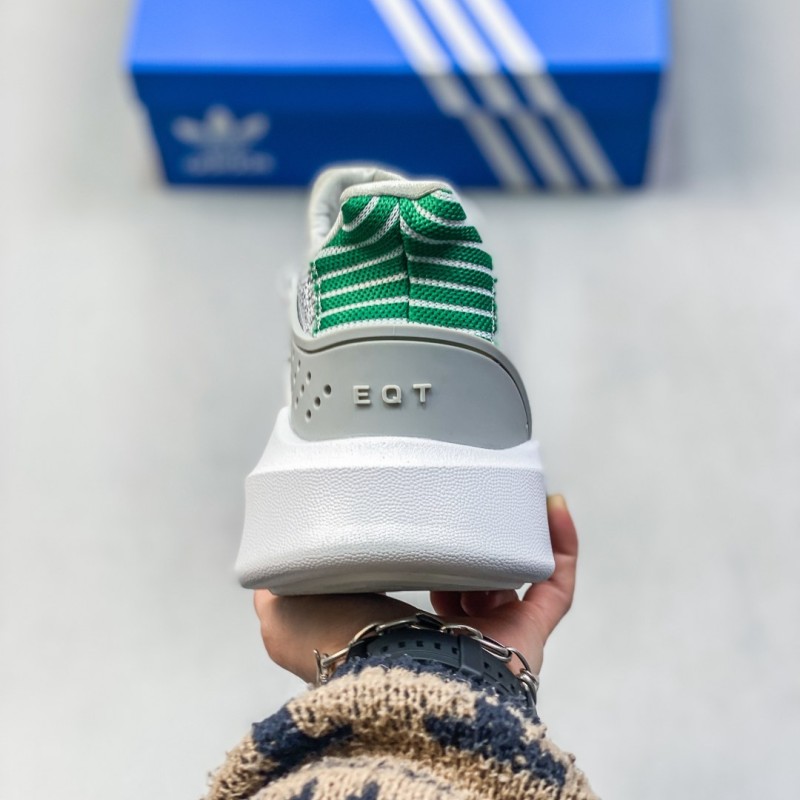 아디다스 EQT 바스크 어드밴스 V2