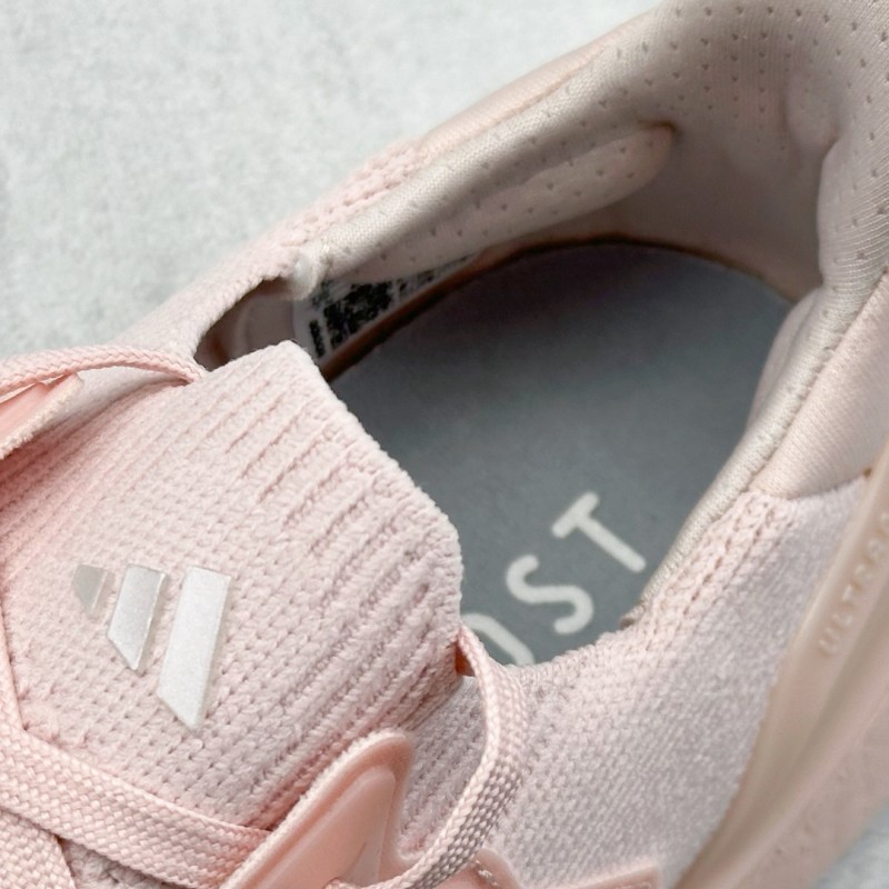 아디다스 여성 울트라부스트 5X 가벼운 쿠션 러닝화