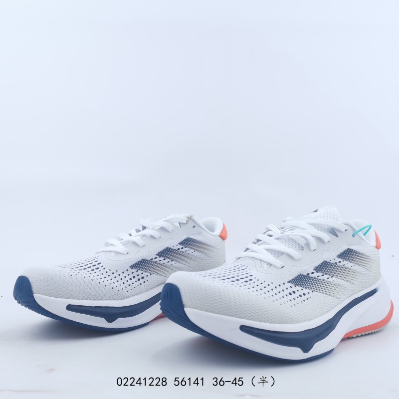 아디다스 초신성 라이즈 슈즈