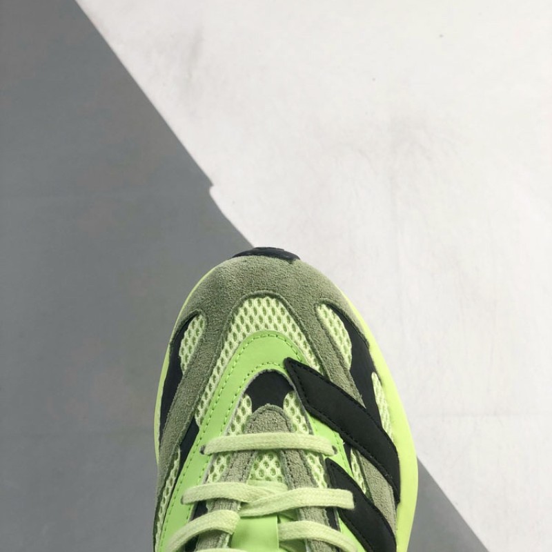 아디다스 라이트블레이즈 운동화