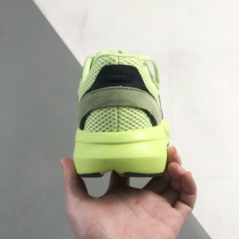 아디다스 라이트블레이즈 운동화