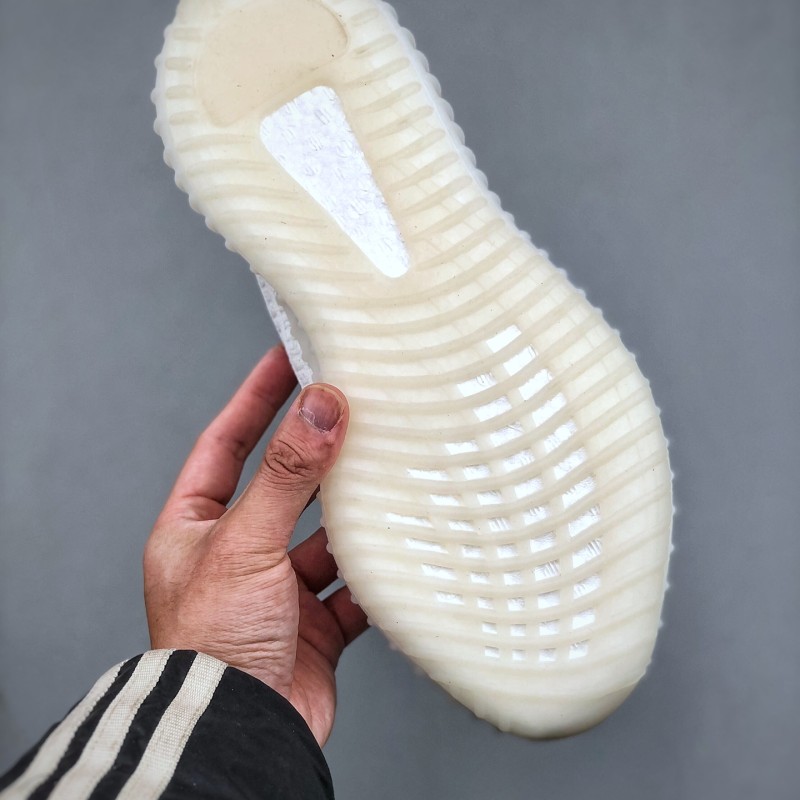 아디다스 이지부스트 350 V2 운동화