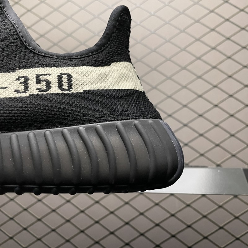 아디다스 이지부스트 350 V2 운동화