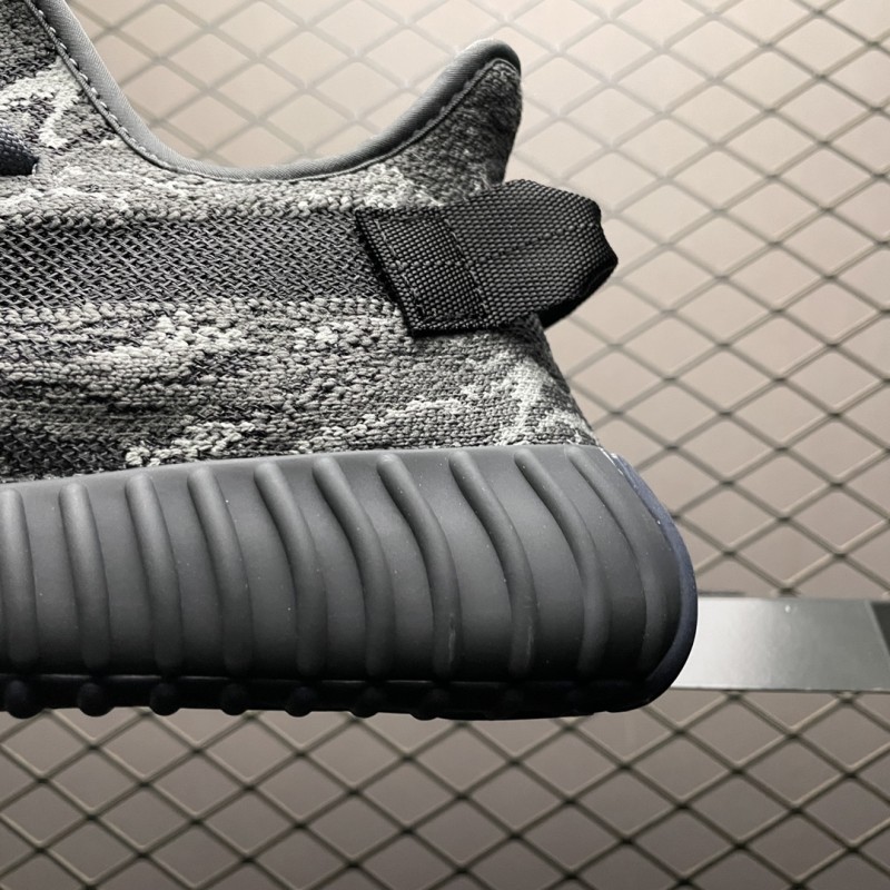 아디다스 이지부스트 350 V2 운동화