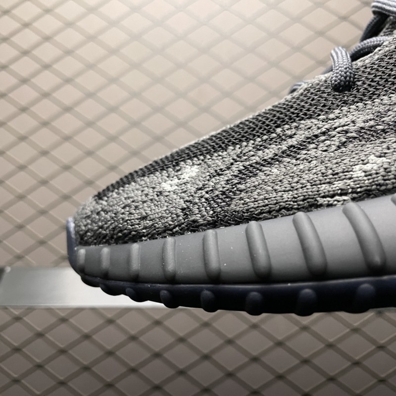 아디다스 이지부스트 350 V2 운동화