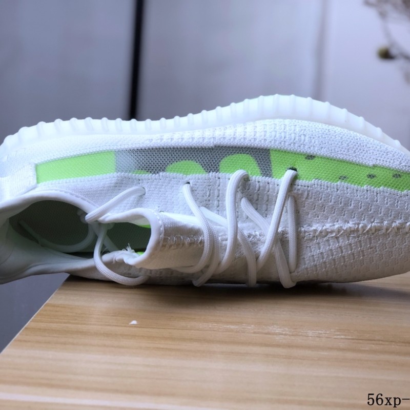 아디다스 이지부스트 350 V2 운동화