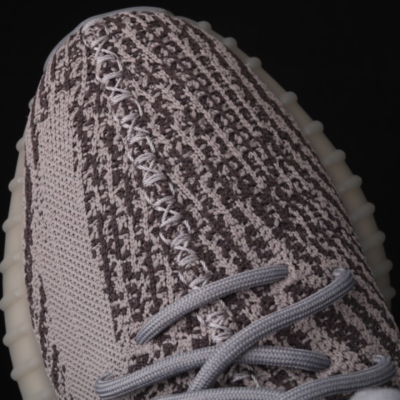 아디다스 이지부스트 350 V2 운동화