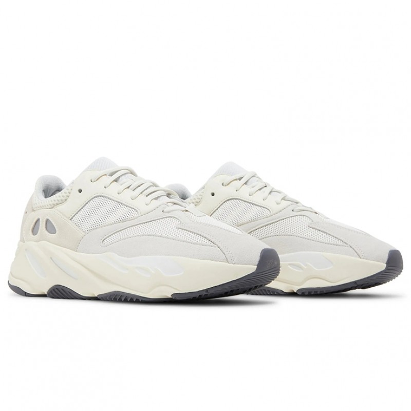 [아디다스]  아디다스 이지부스트 700 EG7596