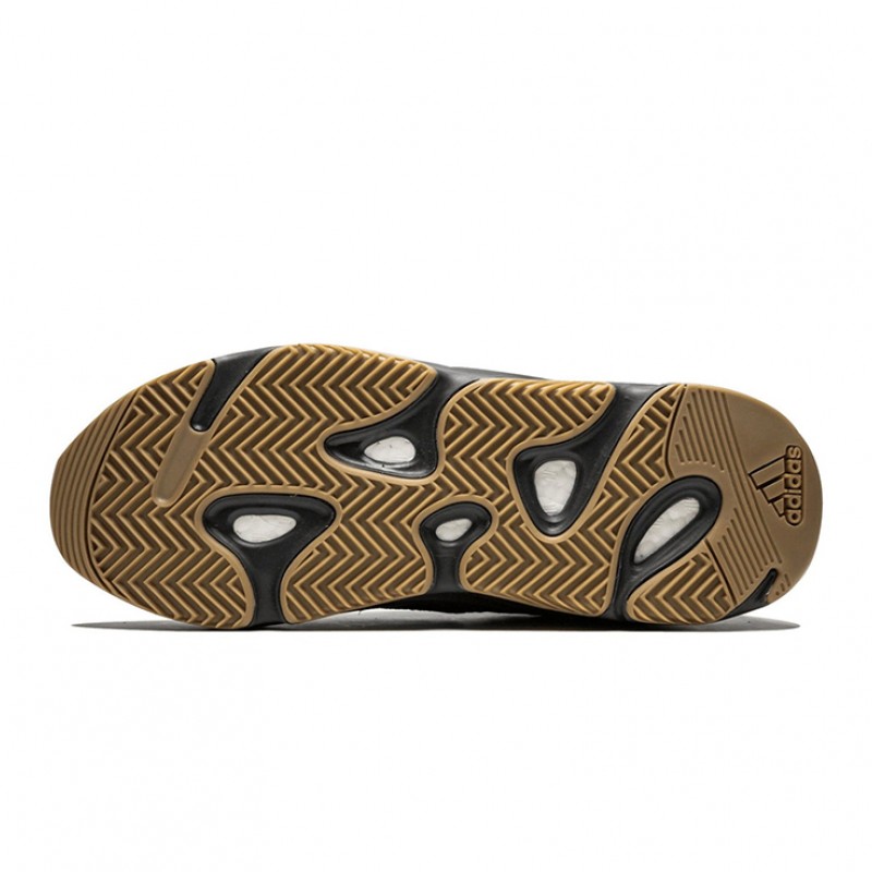 [아디다스]  아디다스 이지부스트 700 FV5304