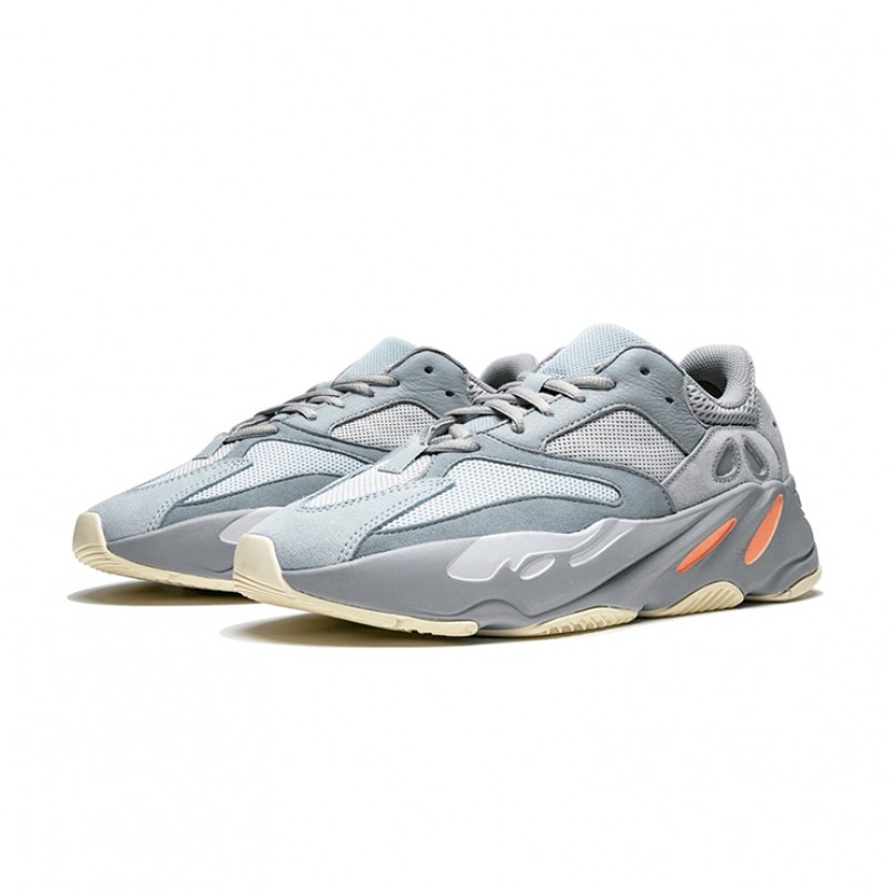 [아디다스]  아디다스 이지부스트 700 FW2549