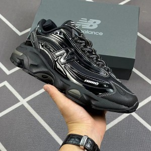 뉴발란스 운동화 1000 블랙