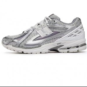 뉴발란스 1906 운동화 M1906RCB