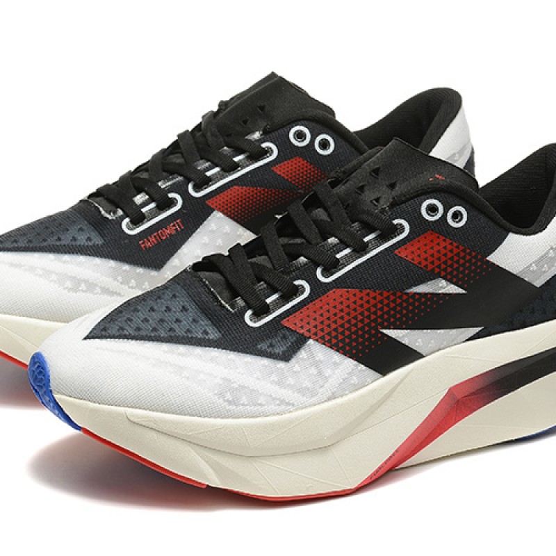 뉴발란스 연료전지 레벨 V4 운동화