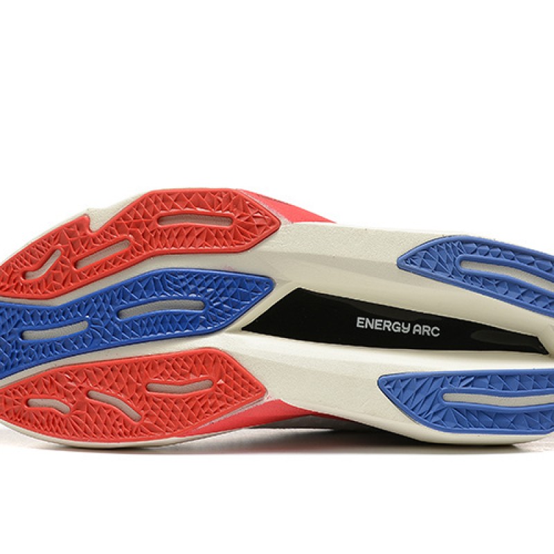 뉴발란스 연료전지 레벨 V4 운동화