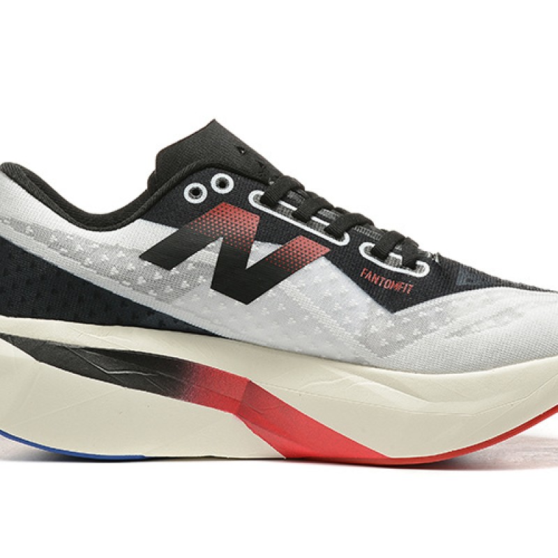 뉴발란스 연료전지 레벨 V4 운동화