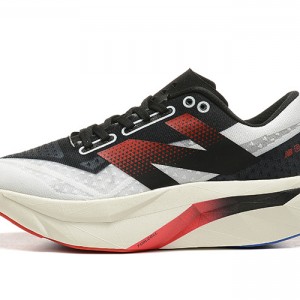 뉴발란스 연료전지 레벨 V4 운동화