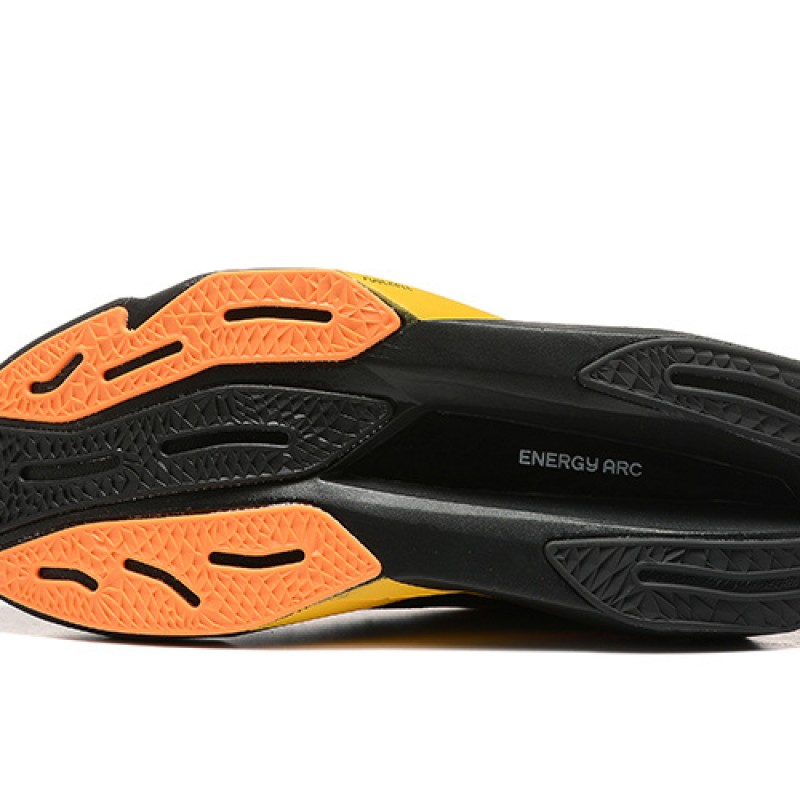 뉴발란스 연료전지 레벨 V4 운동화