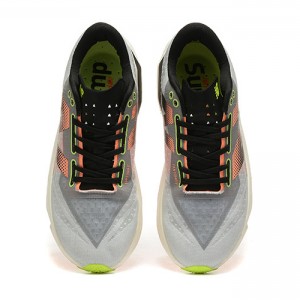 뉴발란스 연료전지 레벨 V4 운동화