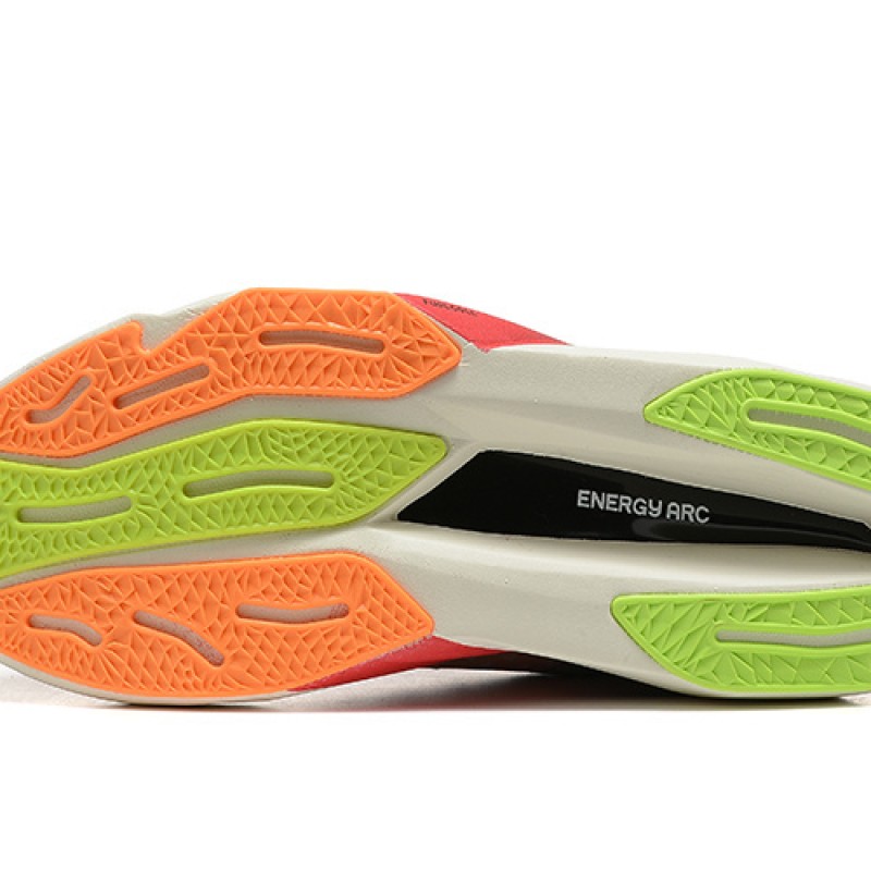 뉴발란스 연료전지 레벨 V4 운동화