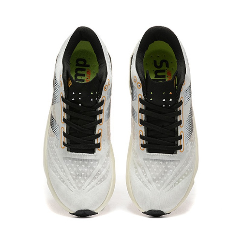 뉴발란스 연료전지 레벨 V4 운동화