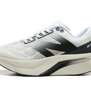 뉴발란스 연료전지 레벨 V4 운동화